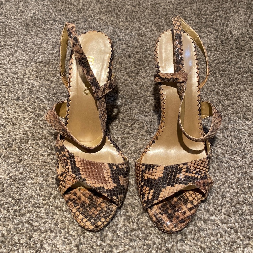 Me too snakeskin heels